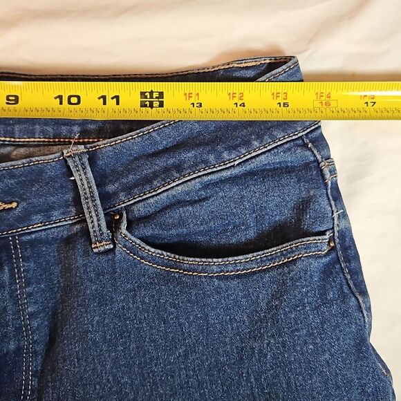 No Boundries Mid Rise Bootcut Jeans Size 17 - Picture 7 of 7